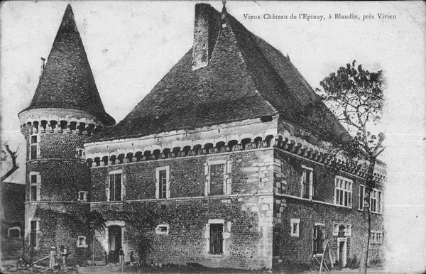 Monte Escalier 38 Monte escalier Blandin