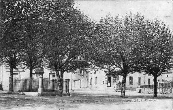 Monte Escalier 38 Monte escalier La Valette