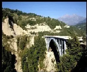 Monte Escalier 38 Monte escalier Ponsonnas