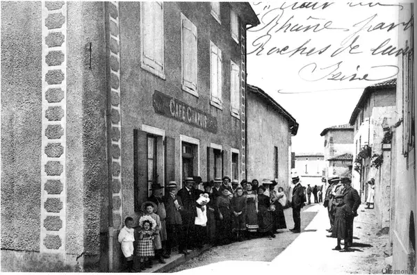 Monte Escalier 38 Monte escalier Saint-Clair-du-Rhône