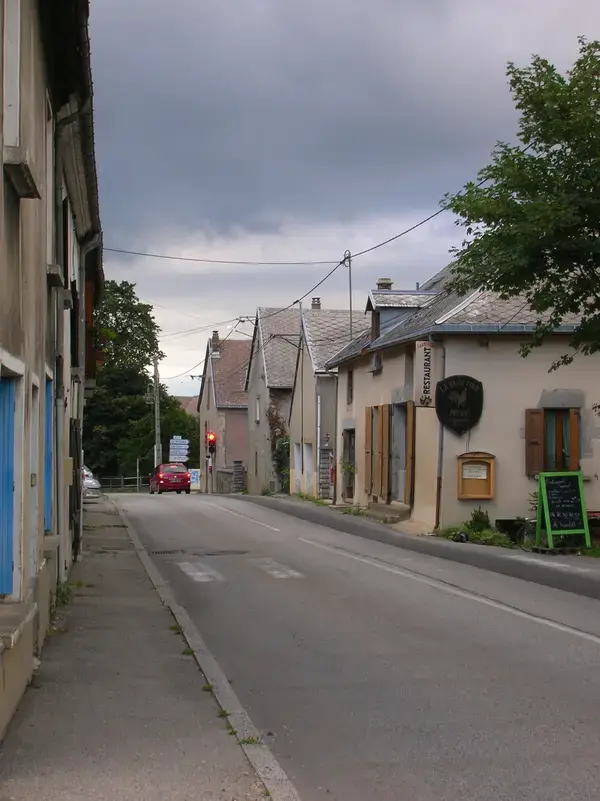 Monte Escalier 38 Monte escalier Saint-Théoffrey