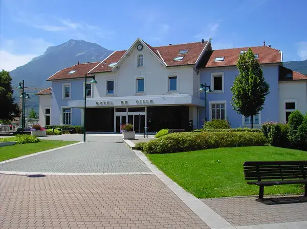 Monte Escalier 38 Monte escalier Seyssinet-Pariset