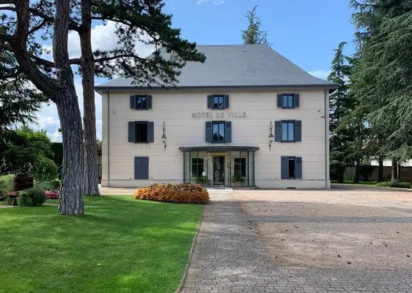 Monte Escalier 38 Monte escalier Villette-d'Anthon